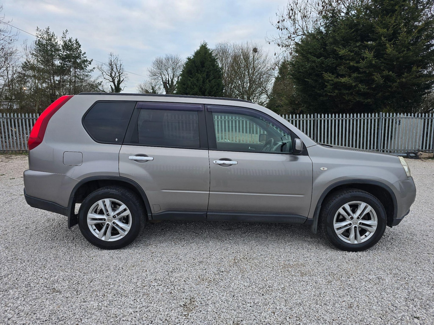 Used Nissan X-Trail 2011 for sale - 77738209: Photo 2