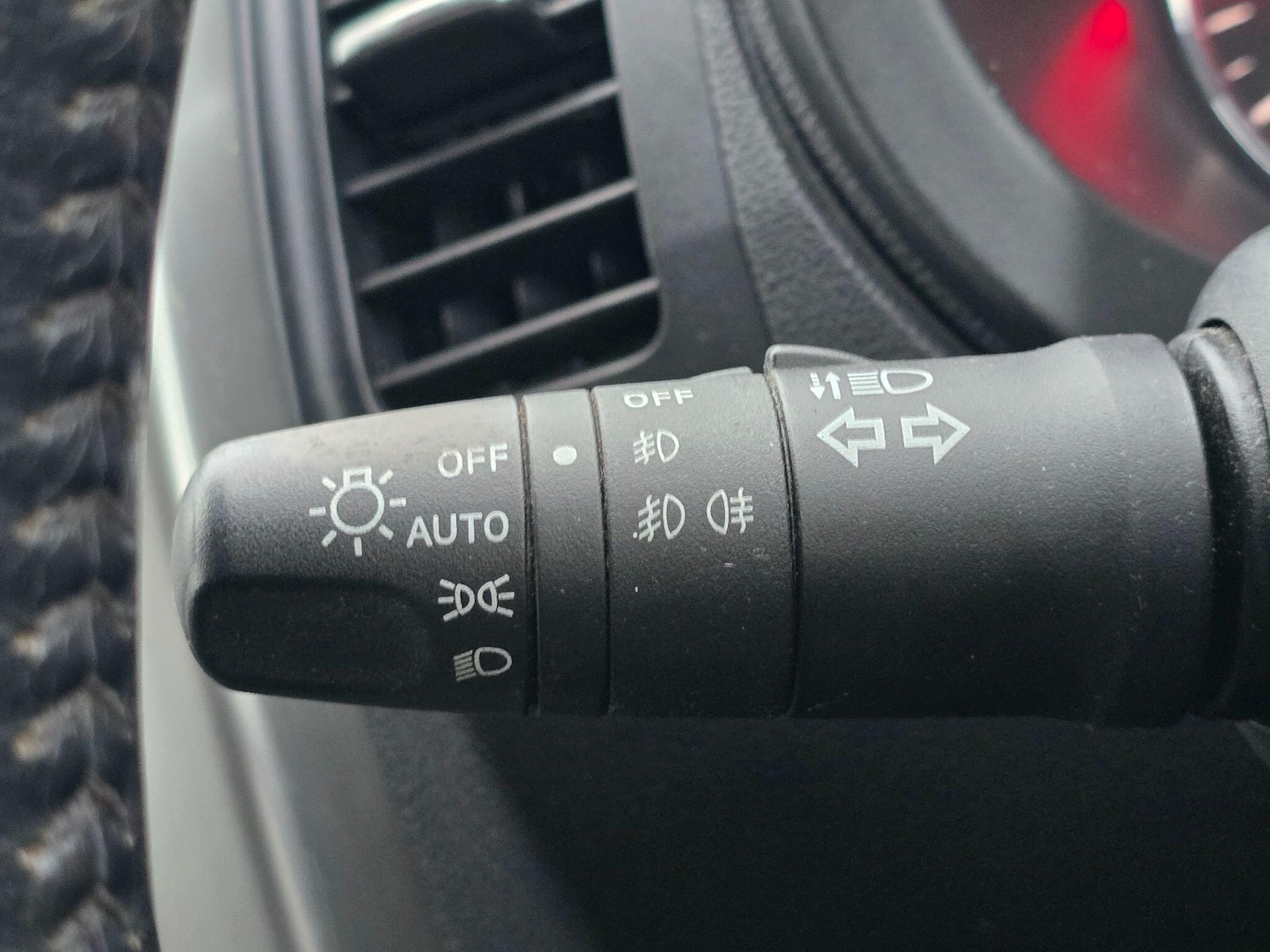 Used Nissan X-Trail 2011 for sale - 77738209: Photo 25