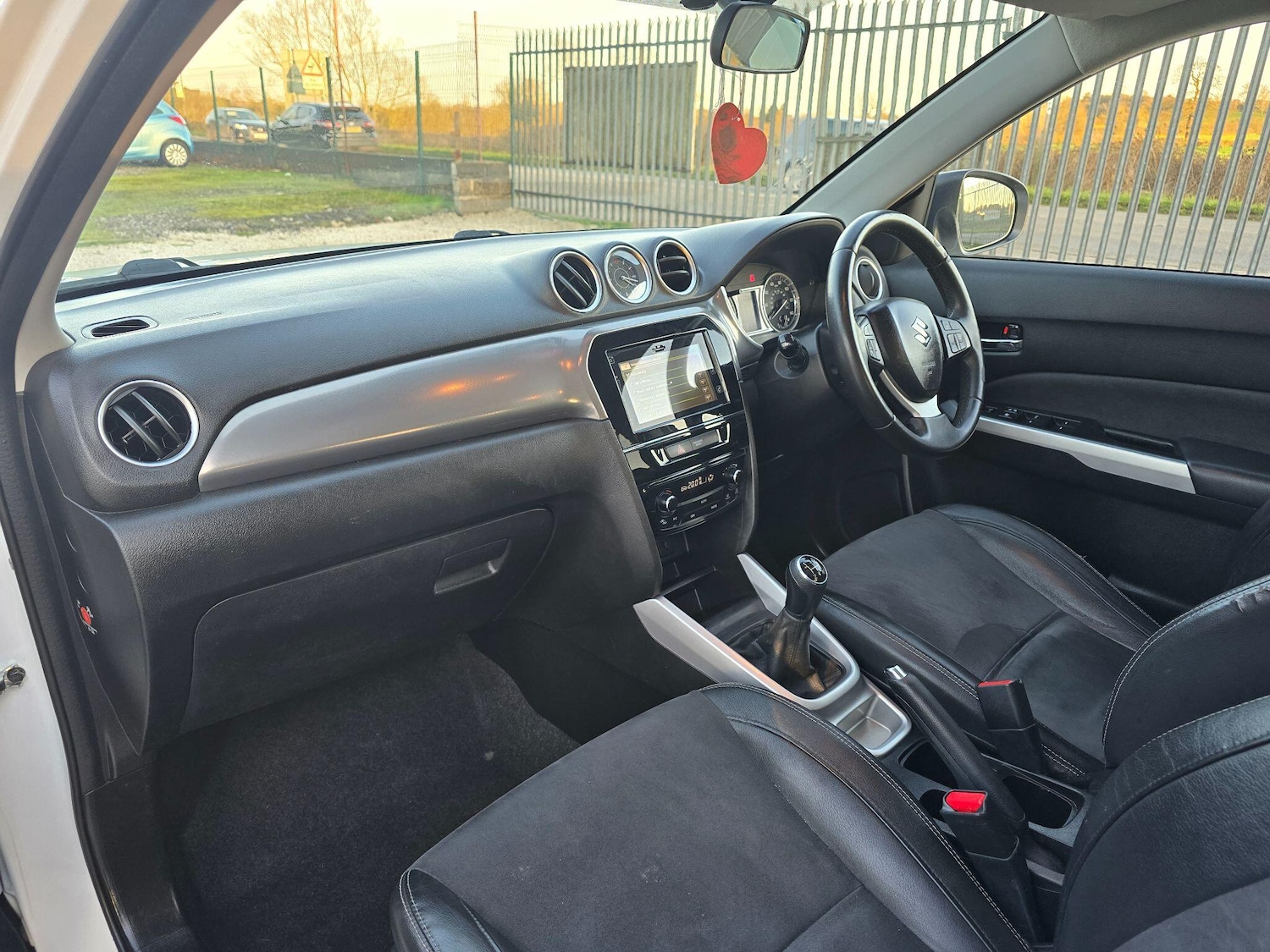 Used Suzuki Vitara 2016 for sale - 77670577: Photo 12