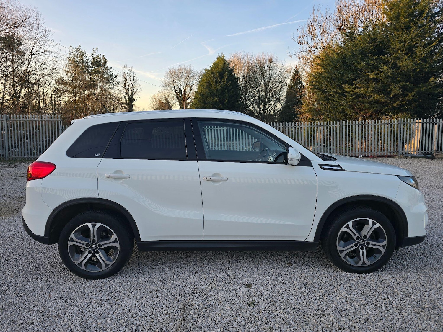 Used Suzuki Vitara 2016 for sale - 77670577: Photo 2