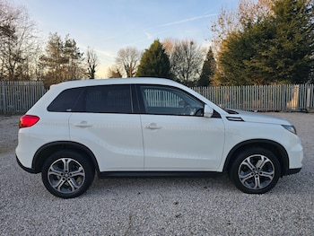 Used Suzuki Vitara 2016 for sale - 77670577: Photo