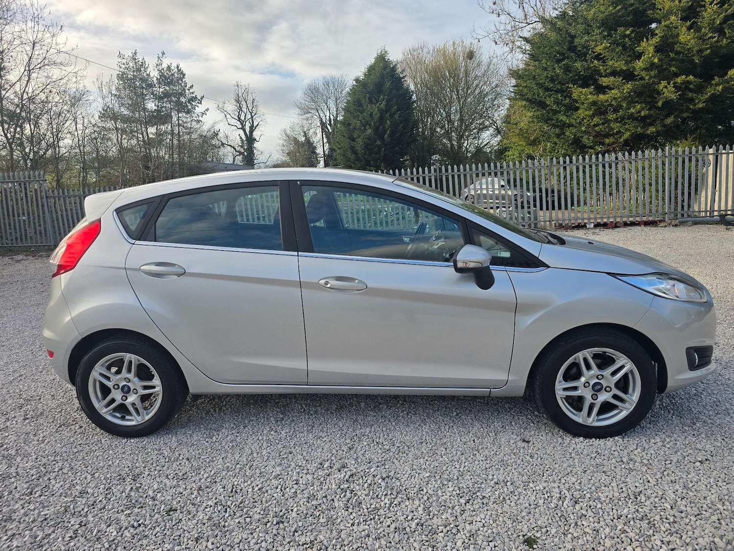 Used Ford Fiesta 2013 for sale - 78141407: Photo 2