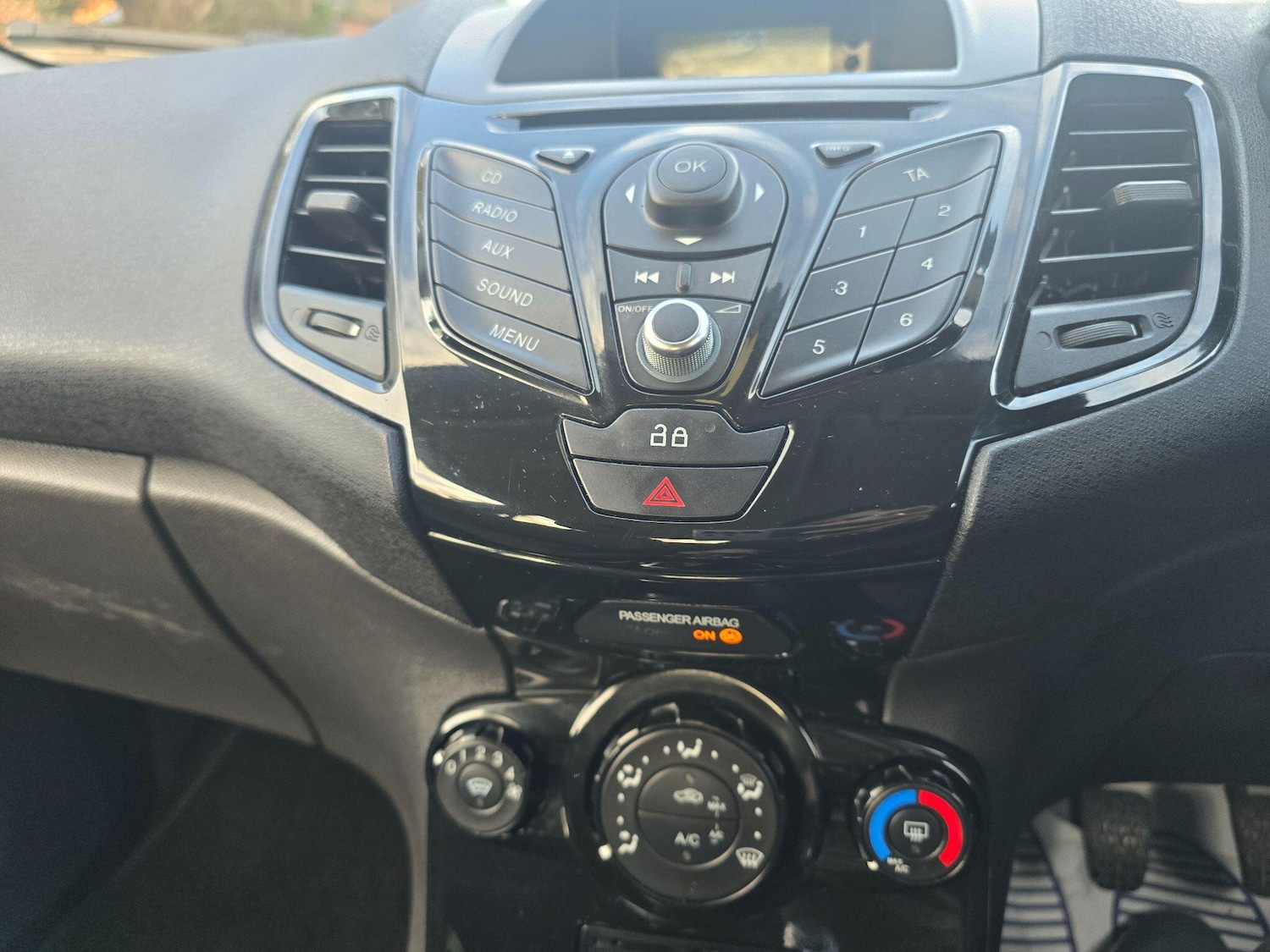 Used Ford Fiesta 2013 for sale - 78141407: Photo 21