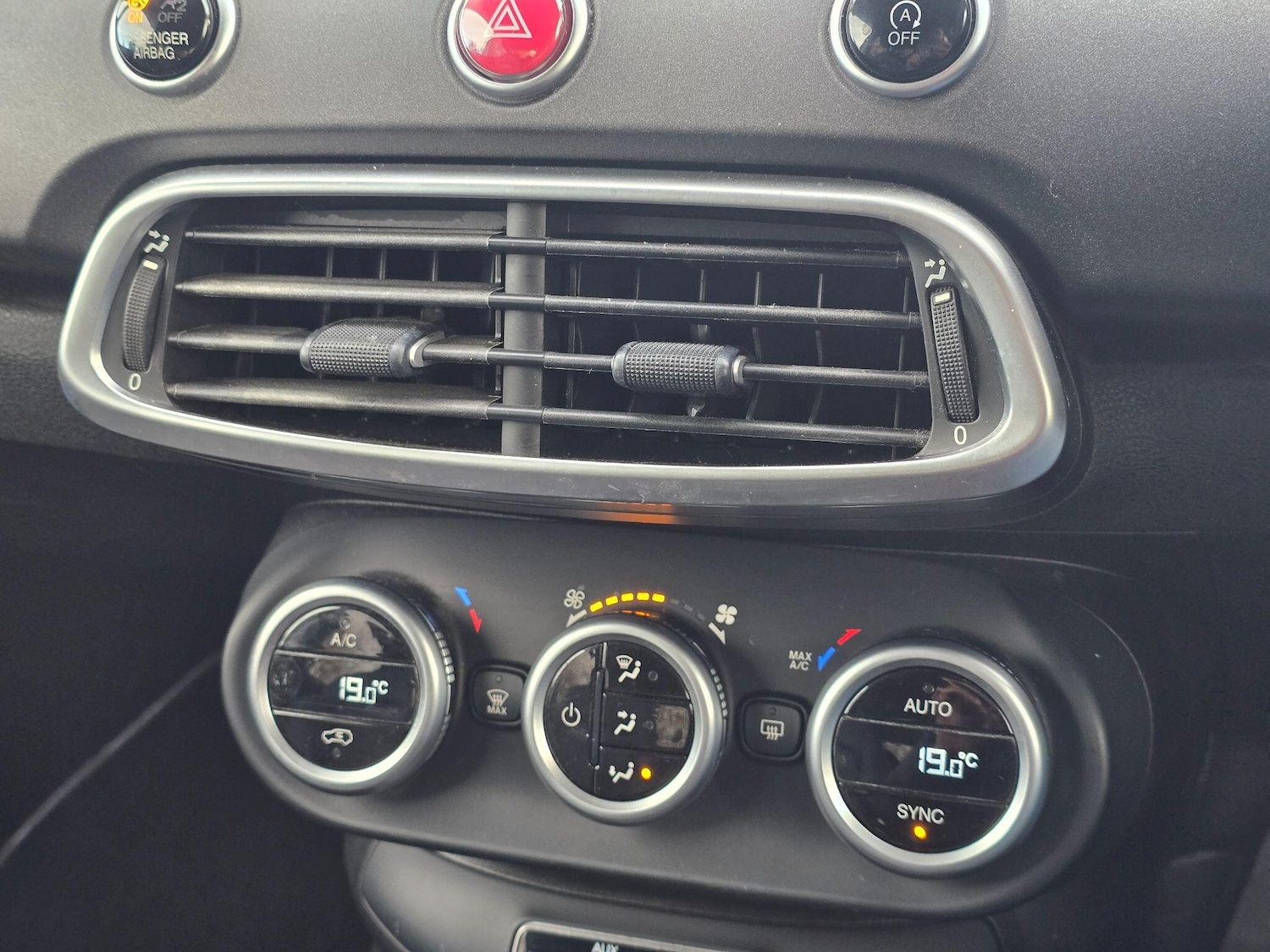 Used Fiat 500X 2015 for sale - 76633502: Photo 20