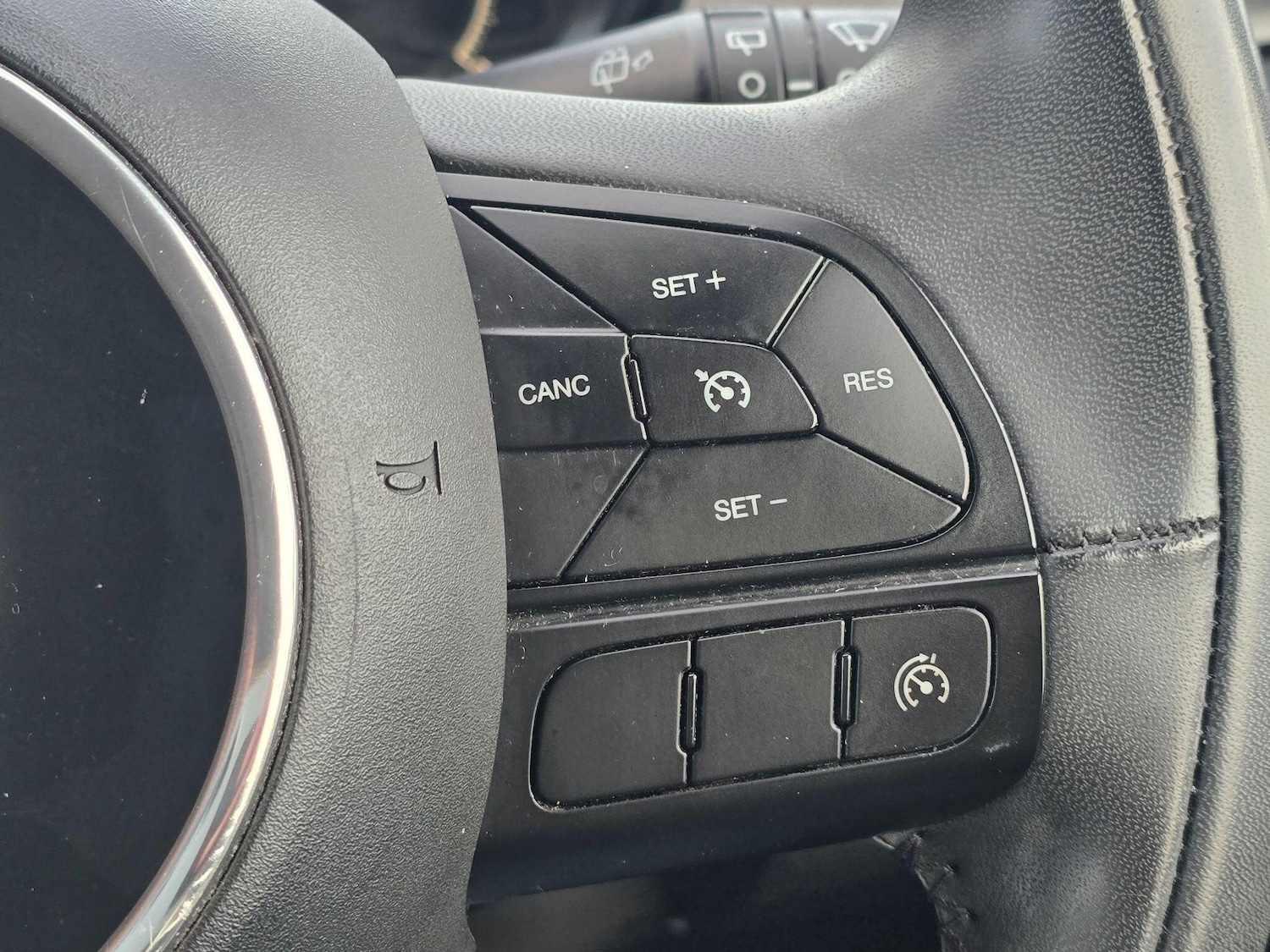 Used Fiat 500X 2015 for sale - 76633502: Photo 25