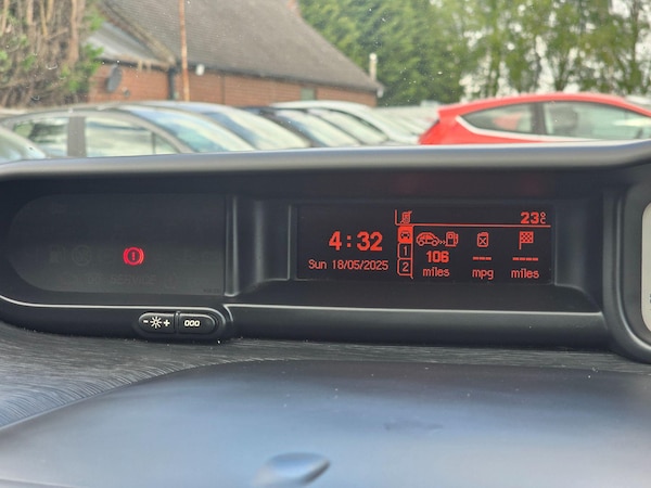 Used Citroen C3 Picasso 2014 for sale - 75199950: Photo 21