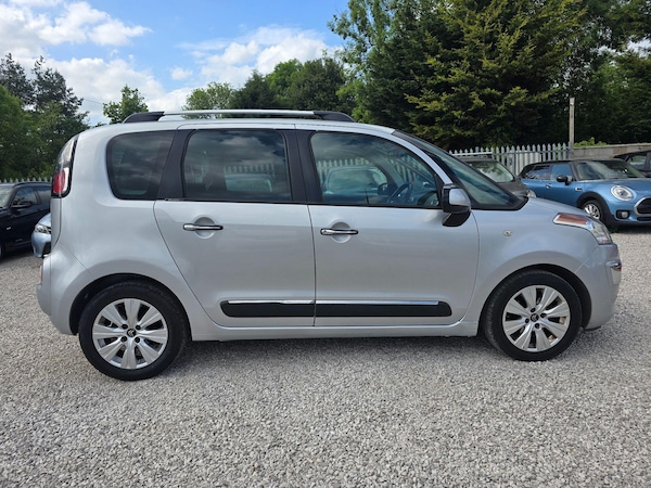Used Citroen C3 Picasso 2014 for sale - 75199950: Photo 2