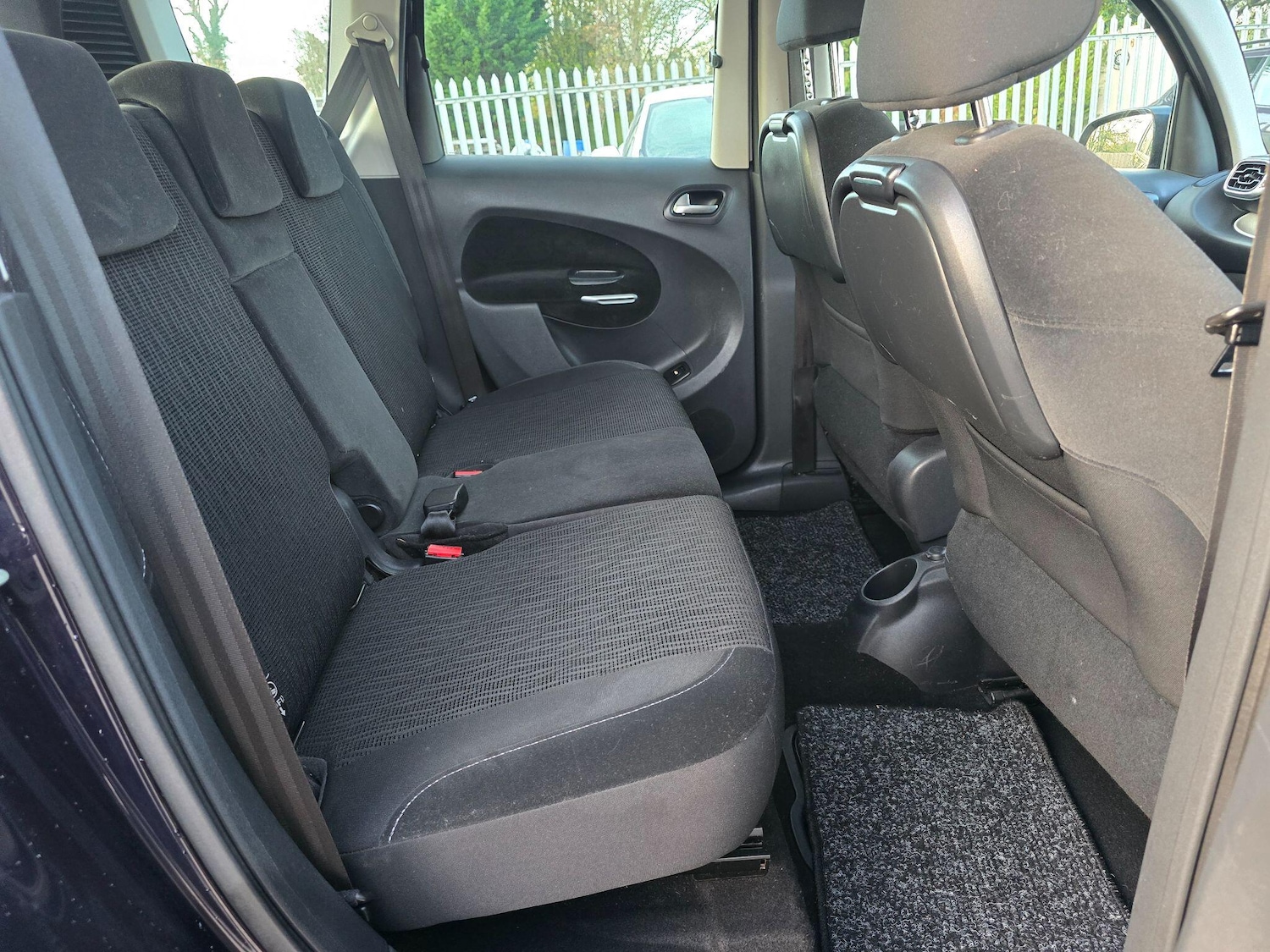 Used Citroen C3 Picasso 2013 for sale - 76572219: Photo 16