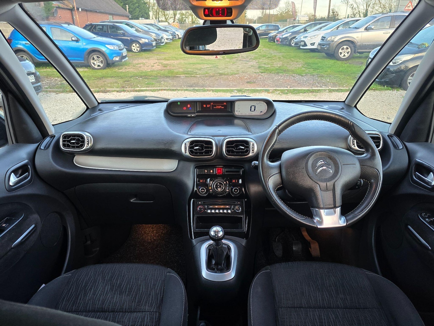 Used Citroen C3 Picasso 2013 for sale - 76572219: Photo 17
