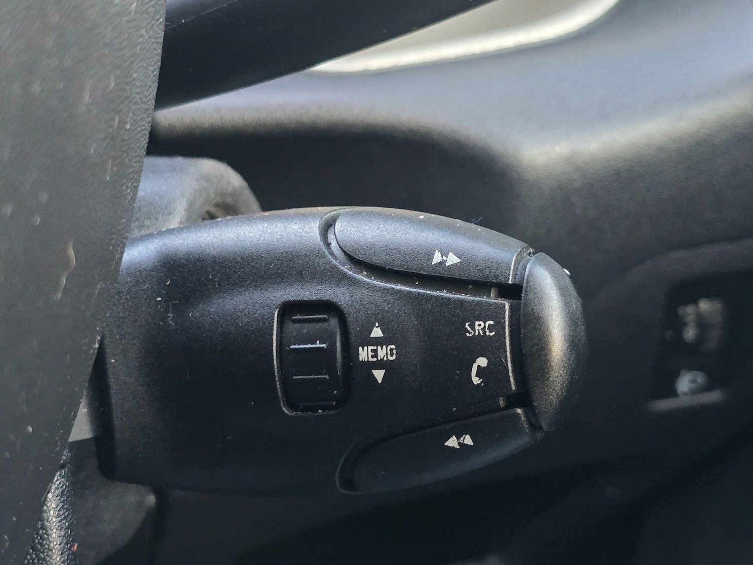 Used Citroen C3 Picasso 2013 for sale - 76572219: Photo 24