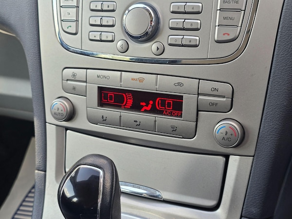 Used Ford S-Max 2009 for sale - 75199524: Photo 21