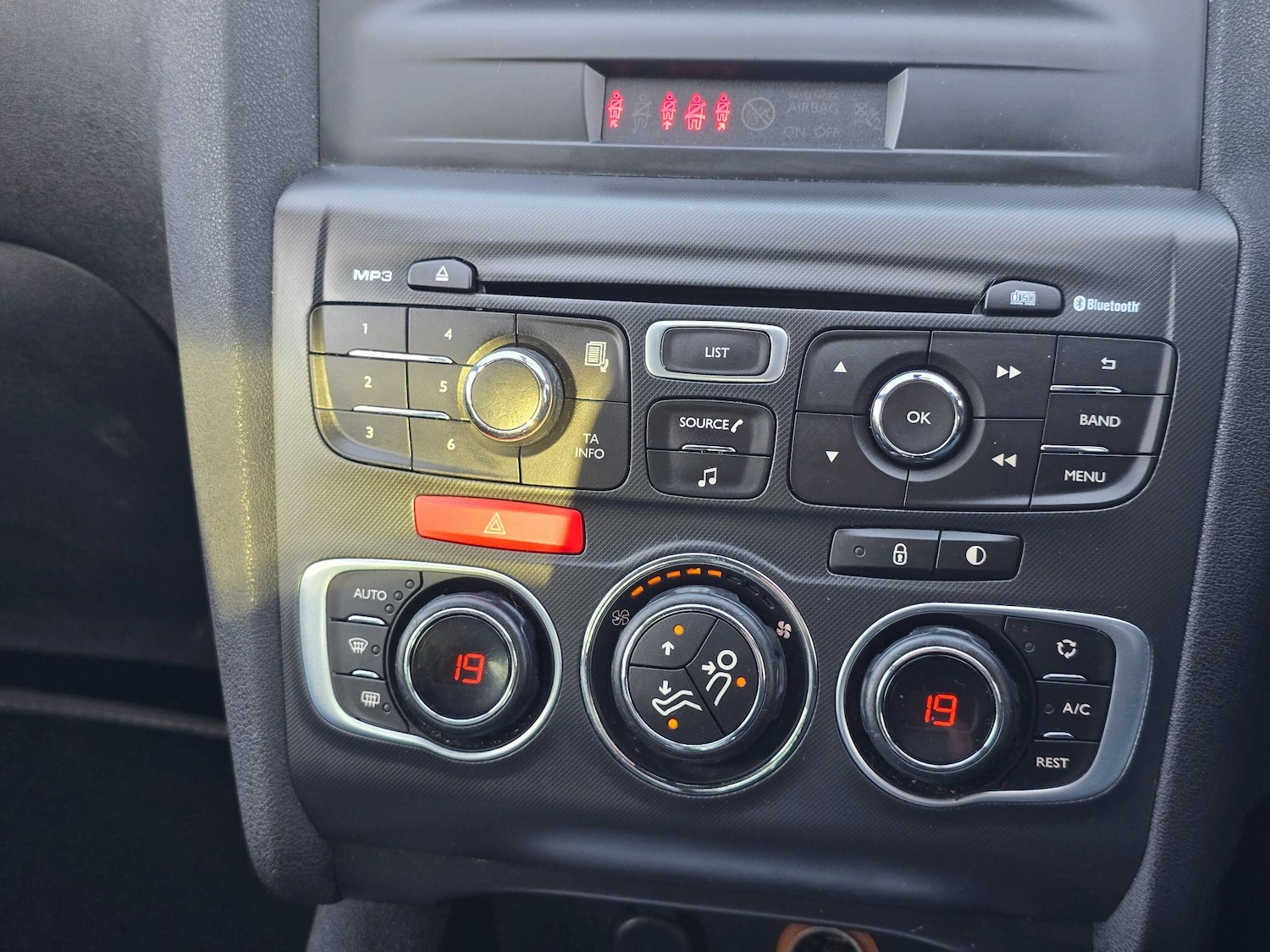 Used Citroen DS4 2014 for sale - 77793611: Photo 19