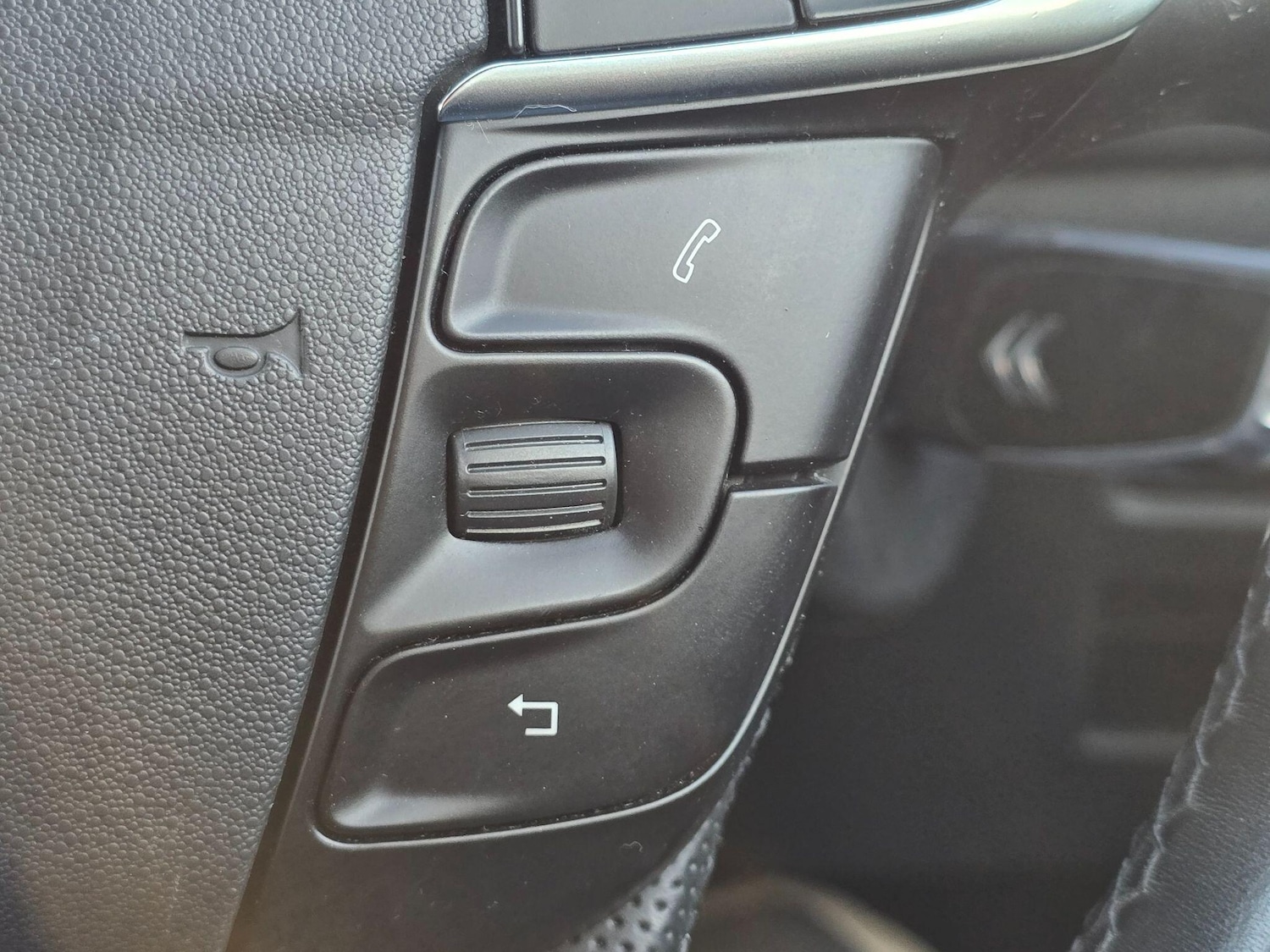 Used Citroen DS4 2014 for sale - 77793611: Photo 24