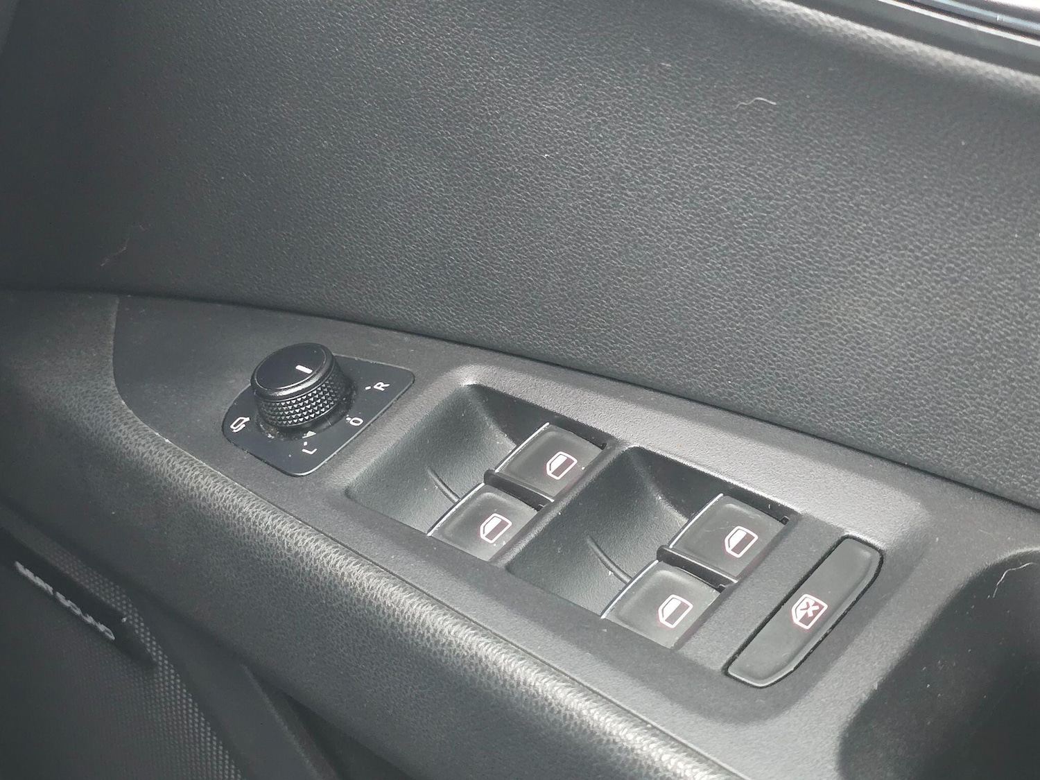 Used SEAT Leon 2013 for sale - 76597440: Photo 29