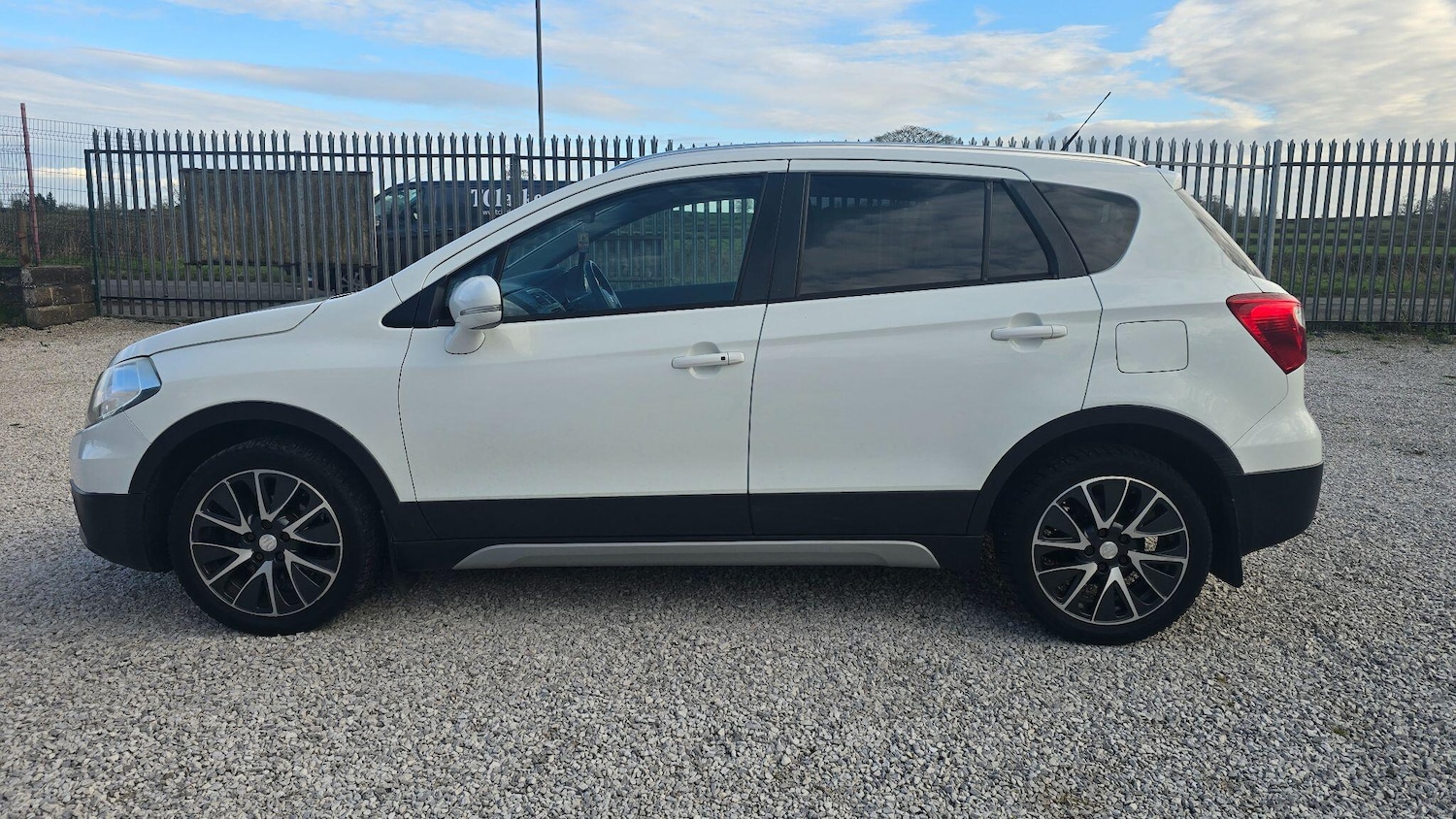 Used Suzuki SX4 S-Cross 2014 for sale - 78034742: Photo 6