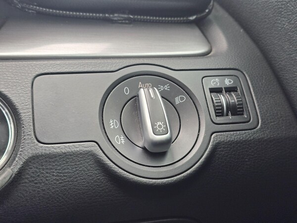 Used Volkswagen Passat 2011 for sale - 75200267: Photo 22