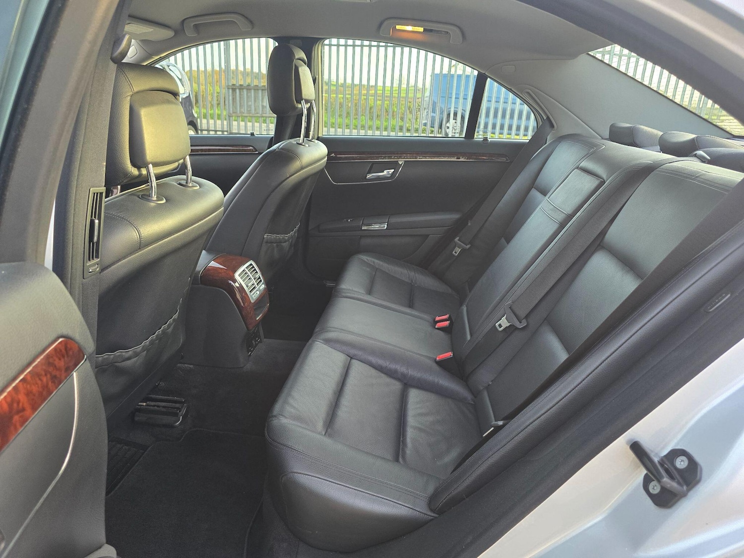 Used Mercedes-Benz S Class 2011 for sale - 76572208: Photo 14