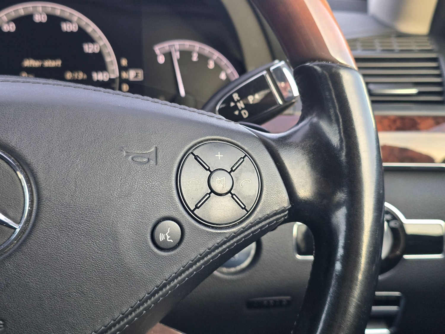 Used Mercedes-Benz S Class 2011 for sale - 76572208: Photo 23