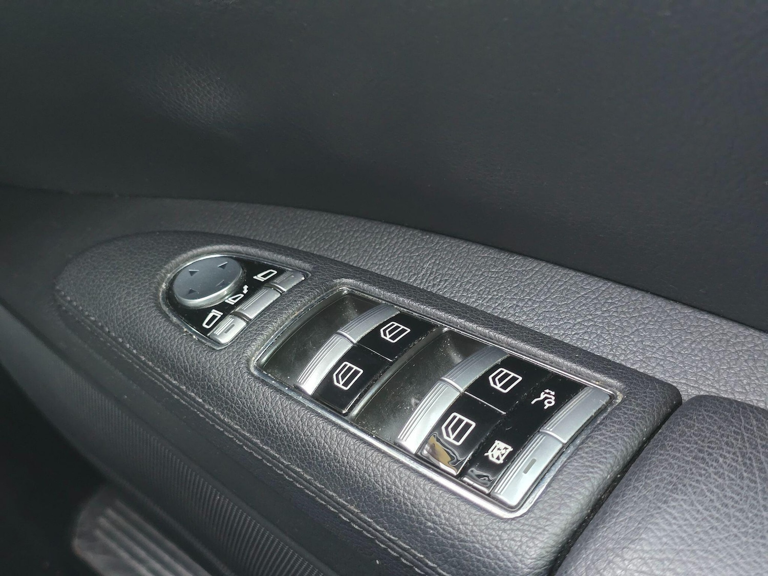 Used Mercedes-Benz S Class 2011 for sale - 76572208: Photo 27