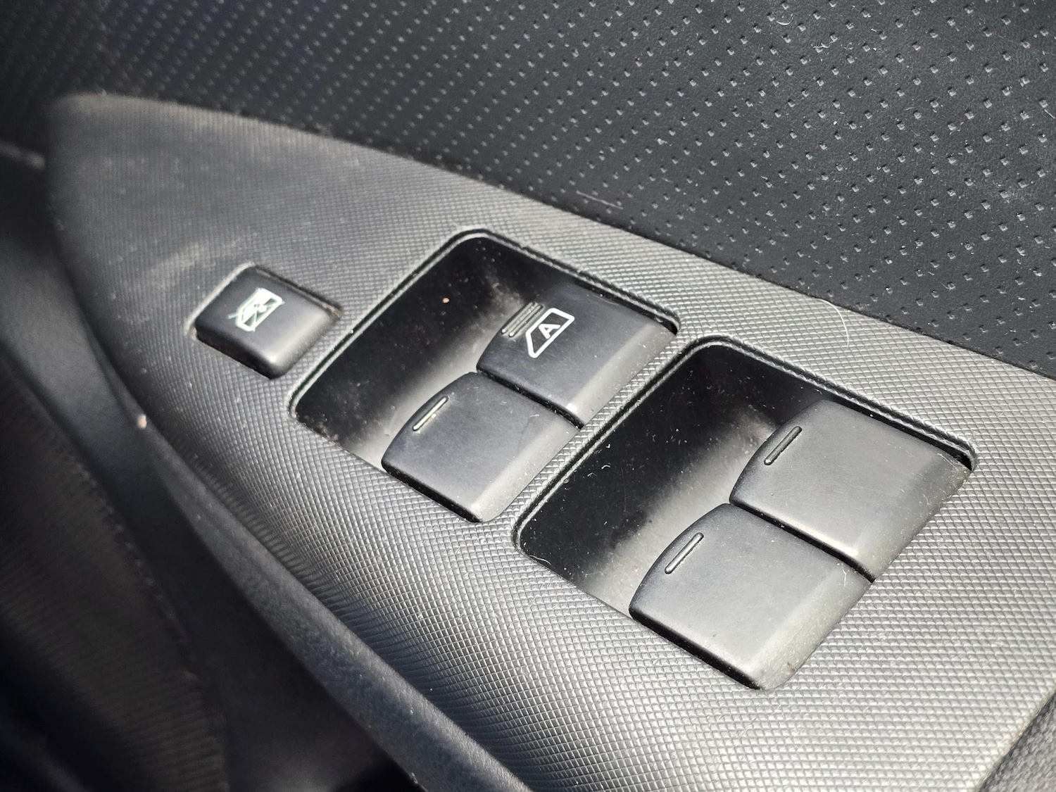 Used Nissan Note 2009 for sale - 77248193: Photo 22