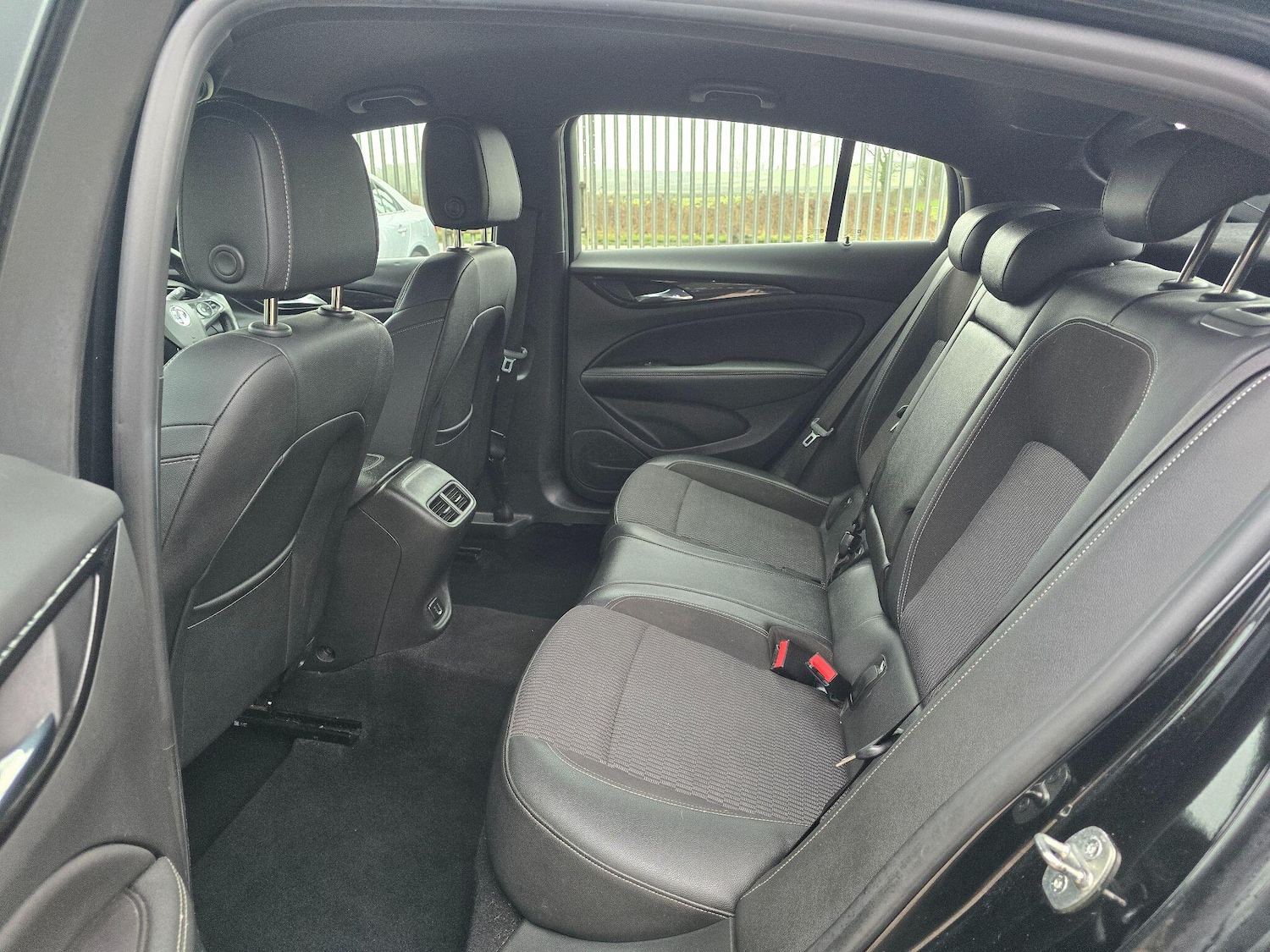 Used Vauxhall Insignia 2019 for sale - 77255309: Photo 13