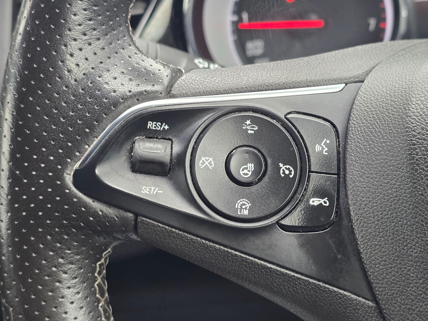 Used Vauxhall Insignia 2019 for sale - 77255309: Photo 22