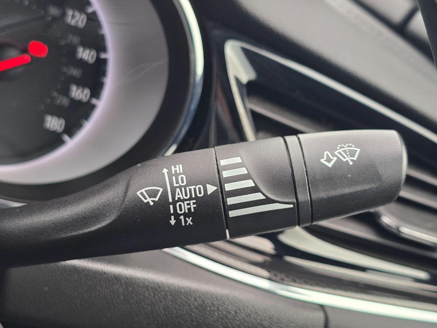 Used Vauxhall Insignia 2019 for sale - 77255309: Photo 24