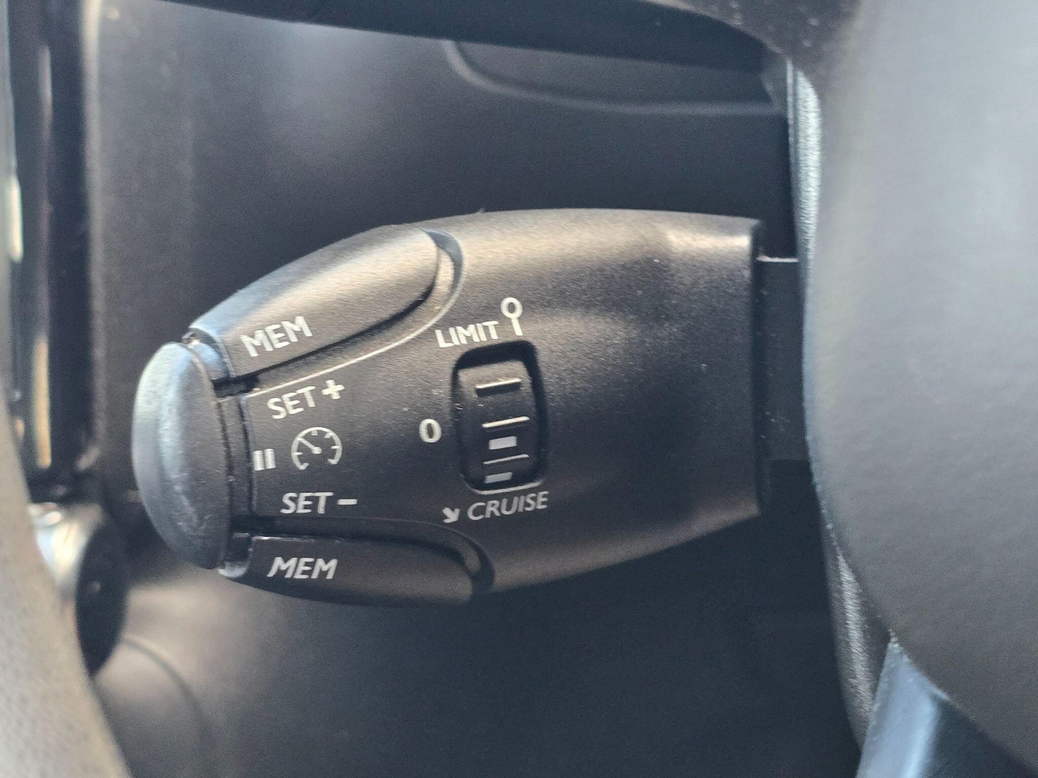 Used Citroen C3 2018 for sale - 77892543: Photo 23