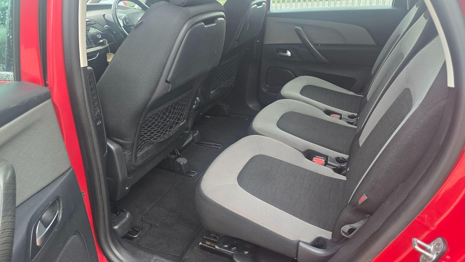 Used Citroen C4 Picasso 2016 for sale - 77625994: Photo 14