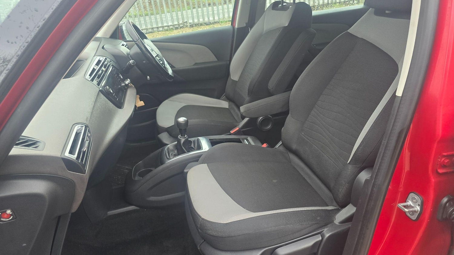 Used Citroen C4 Picasso 2016 for sale - 77625994: Photo 17