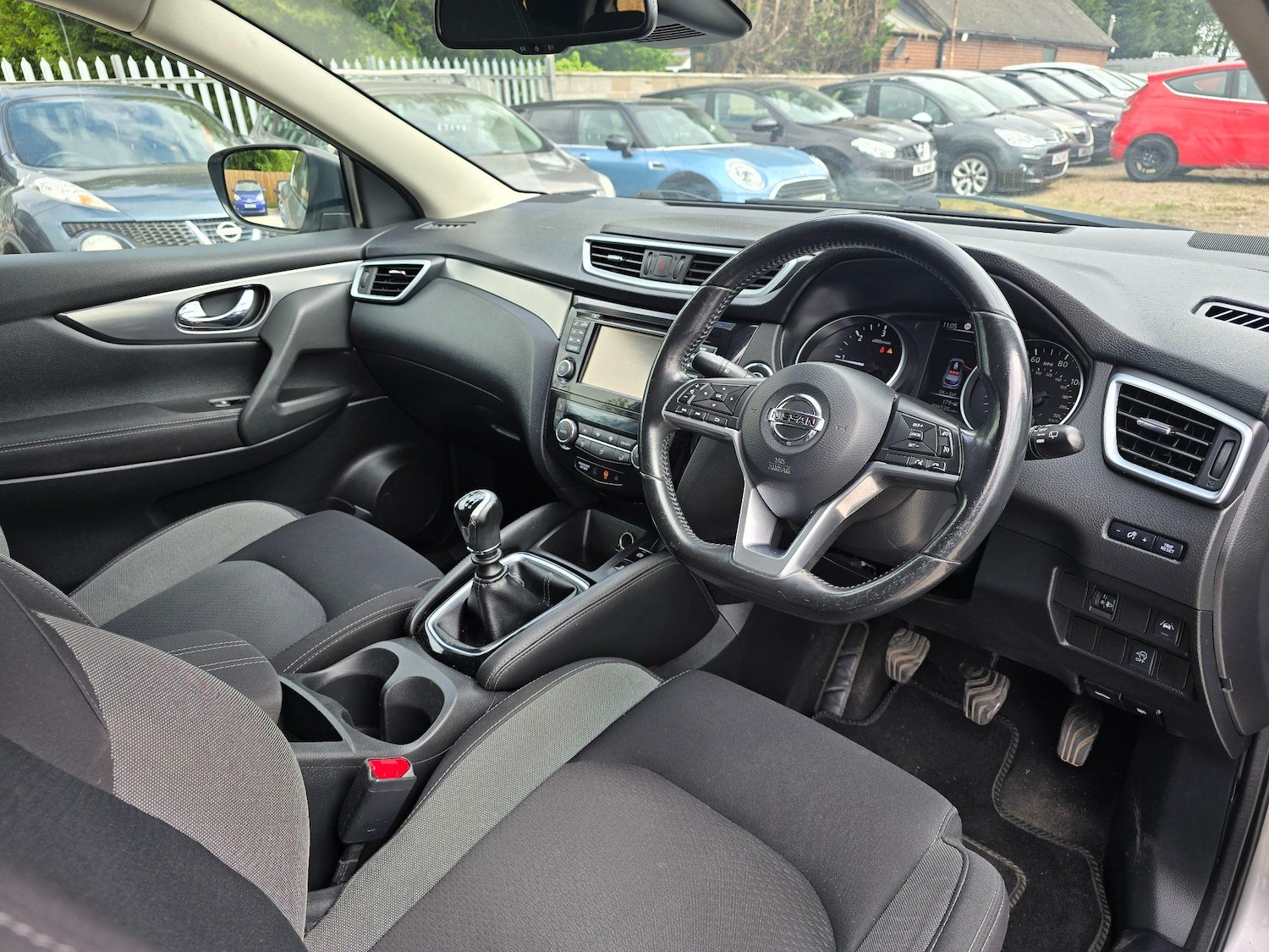 Used Nissan Qashqai 2018 for sale - 77248203: Photo 10