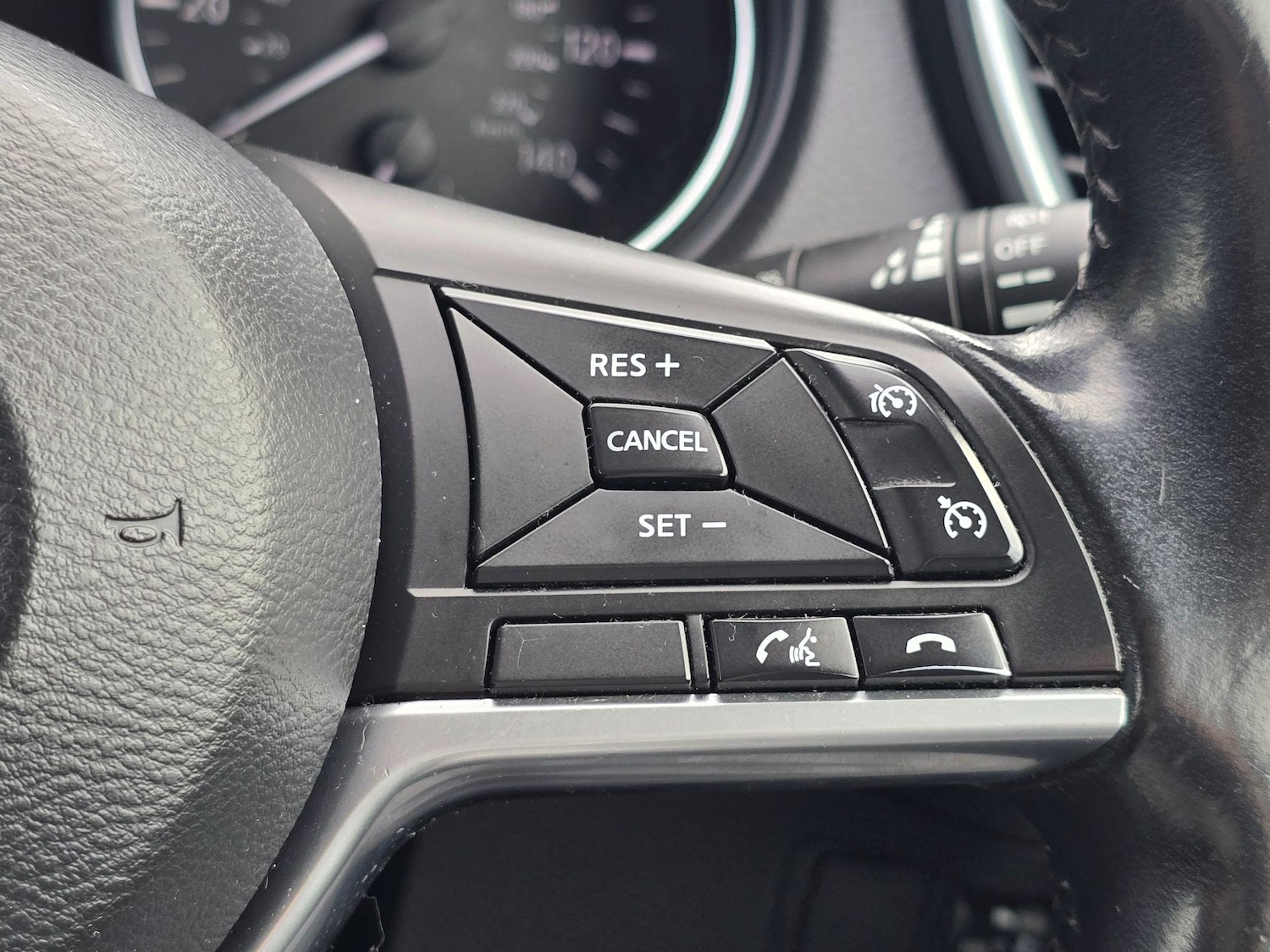 Used Nissan Qashqai 2018 for sale - 77248203: Photo 23