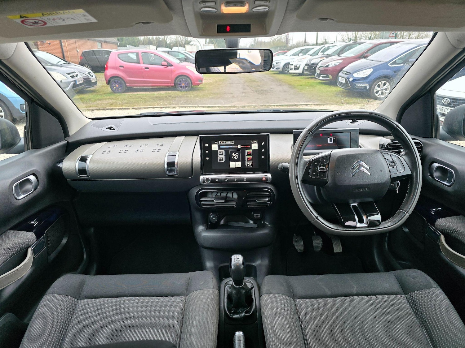 Used Citroen C4 Cactus 2015 for sale - 77248196: Photo 17