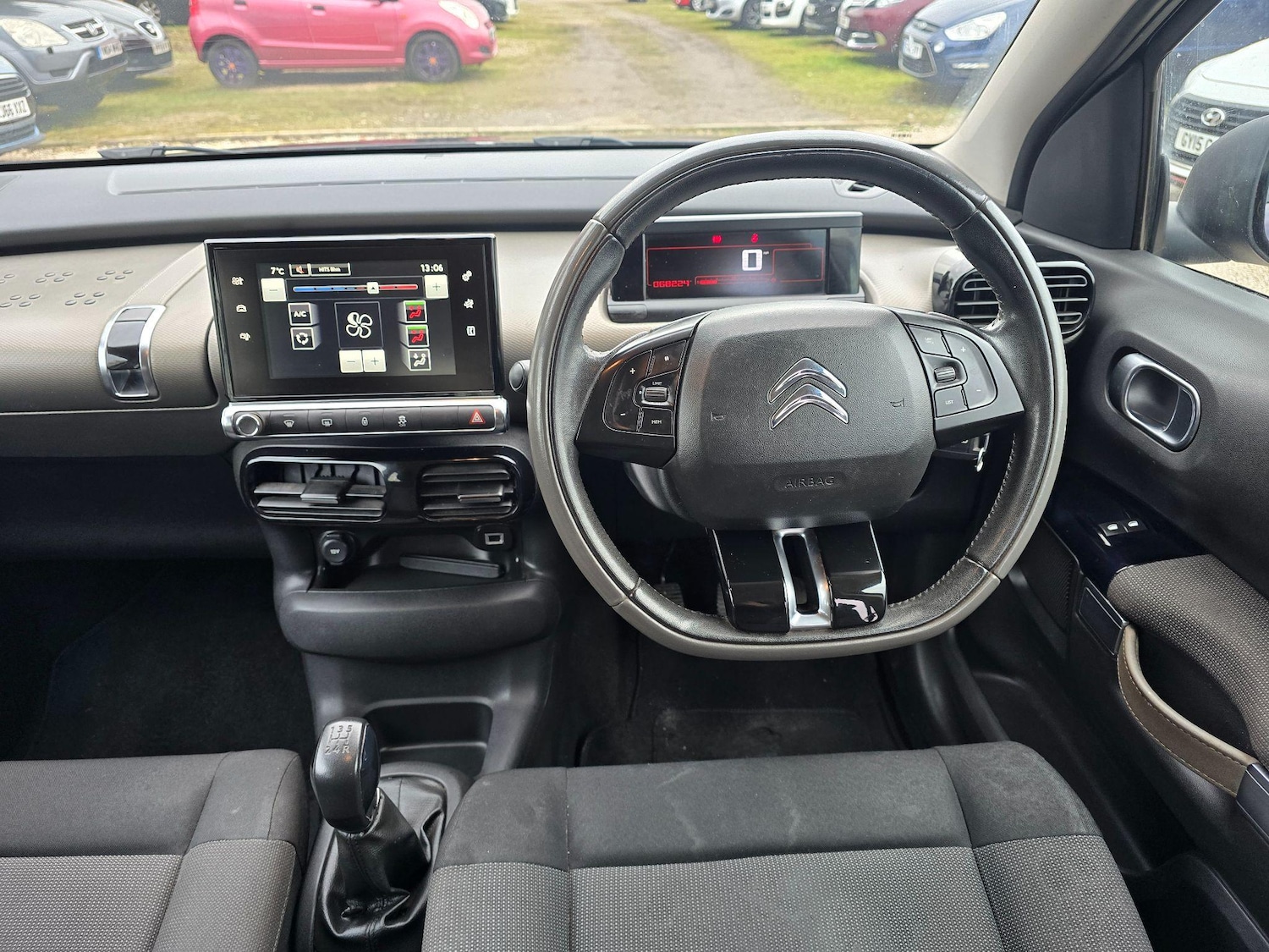 Used Citroen C4 Cactus 2015 for sale - 77248196: Photo 18