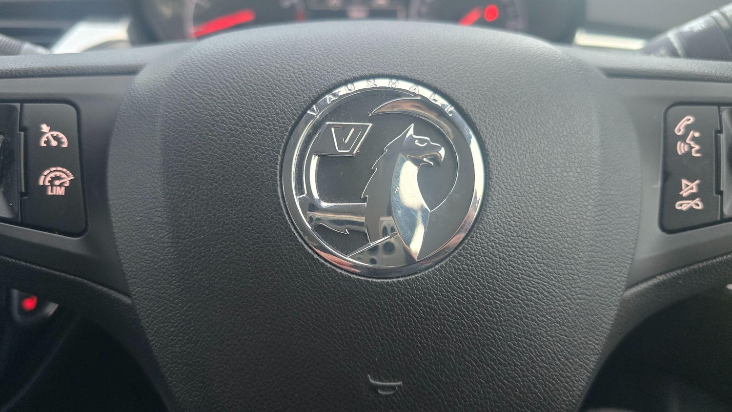 Used Vauxhall Corsa 2018 for sale - 77315001: Photo 21