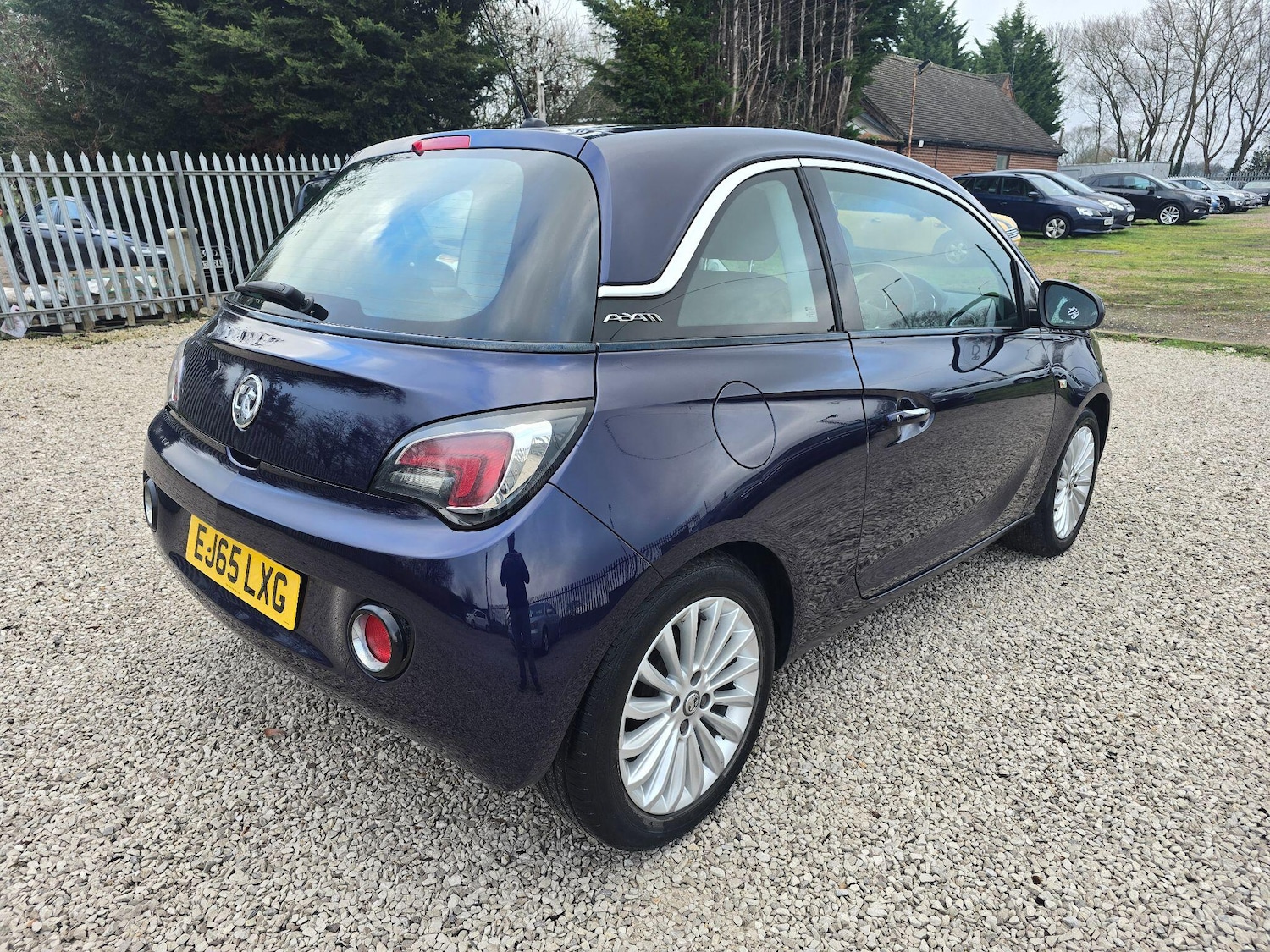 Used Vauxhall ADAM 2015 for sale - 77993540: Photo 3