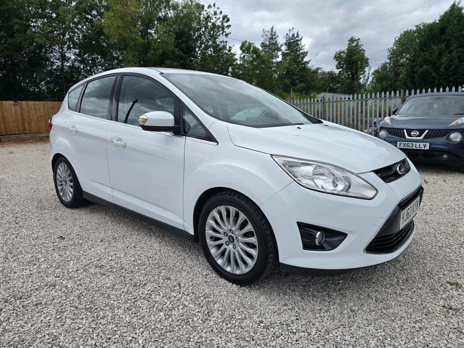 Used Ford C-Max 2013 for sale - 77248190: Photo 4