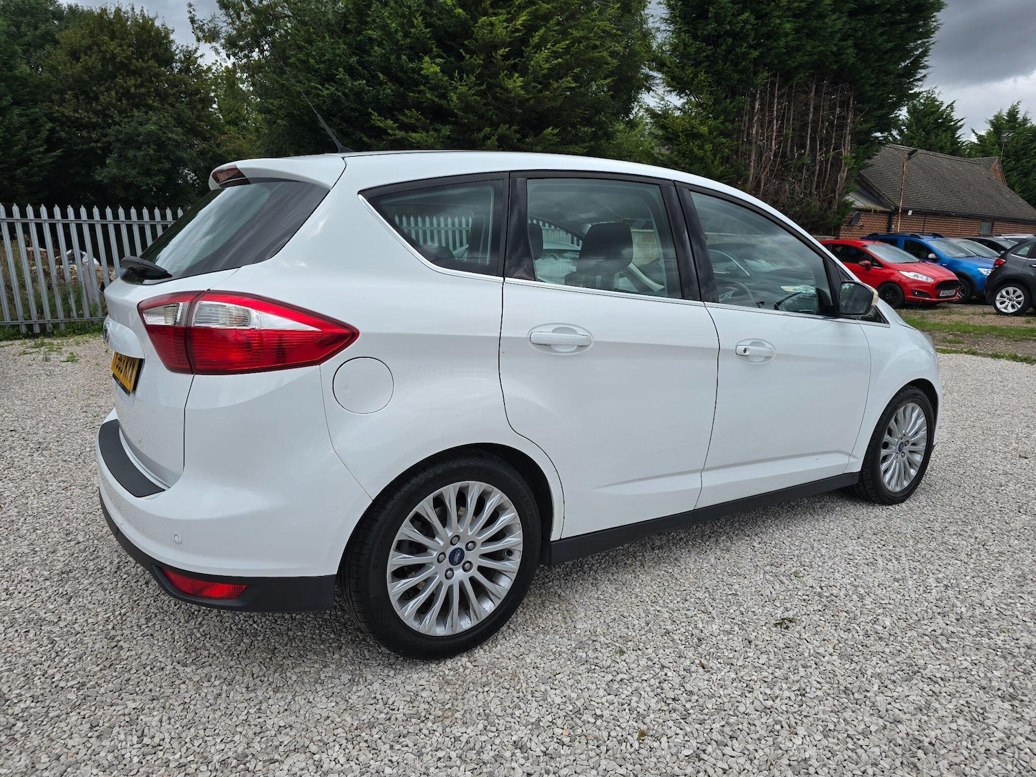Used Ford C-Max 2013 for sale - 77248190: Photo 7