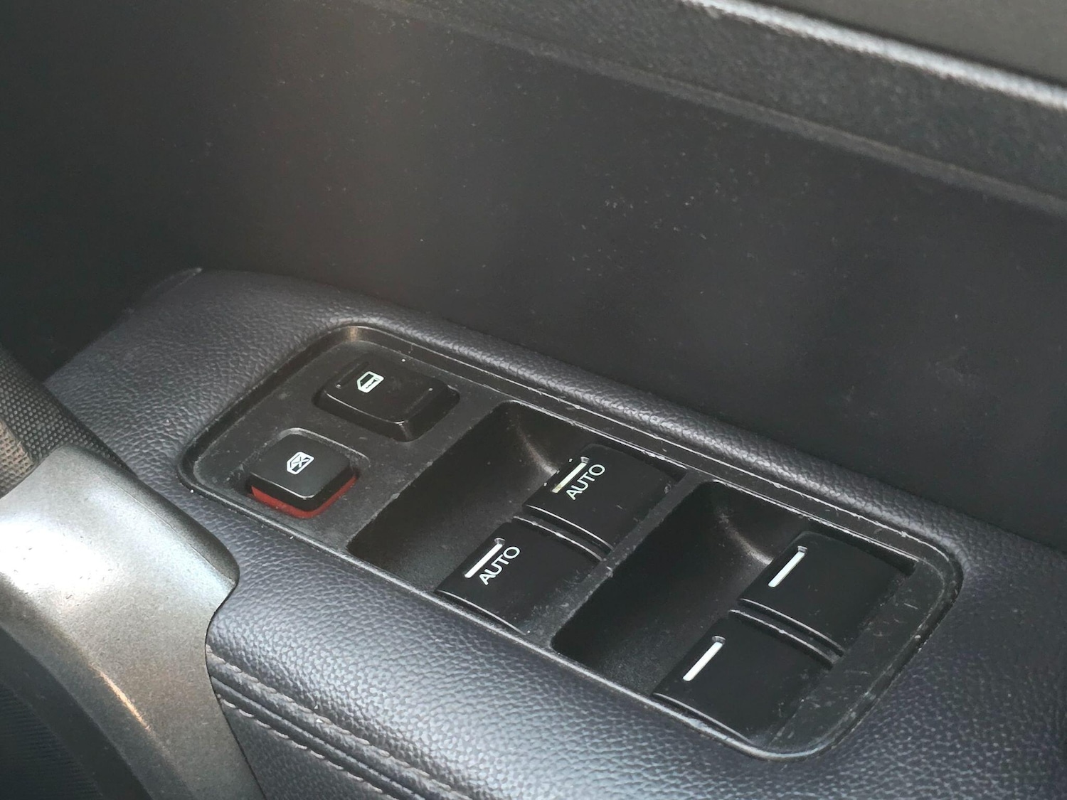 Used Honda CR-V 2011 for sale - 77255320: Photo 29