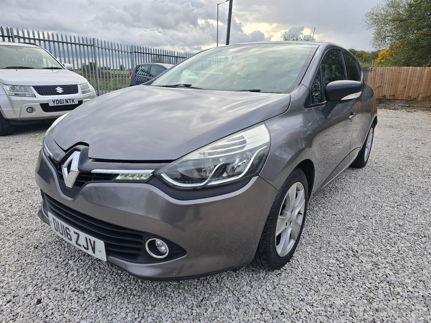 Used Renault Clio 2016 for sale - 77248184: Photo 8