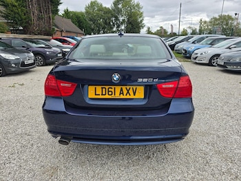 Used BMW 3 Series 2011 for sale - 75809700: Photo