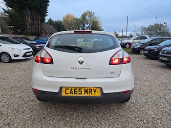 Used Renault Megane 2016 for sale - 76440329: Photo