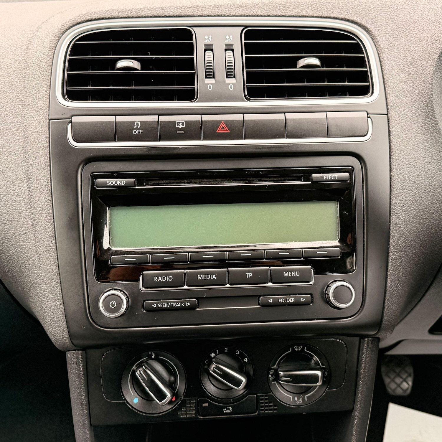 Used Volkswagen Polo for sale - 78220174: Photo 34