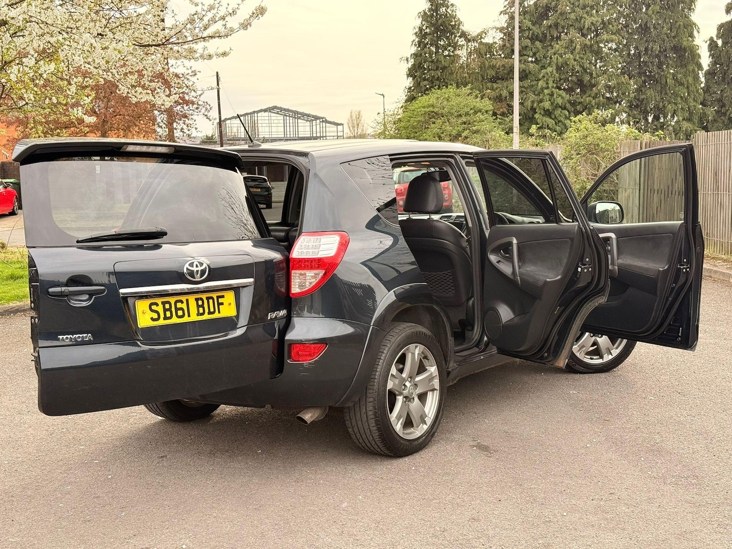 Used Toyota RAV4 2011 for sale - 78205018: Photo 17