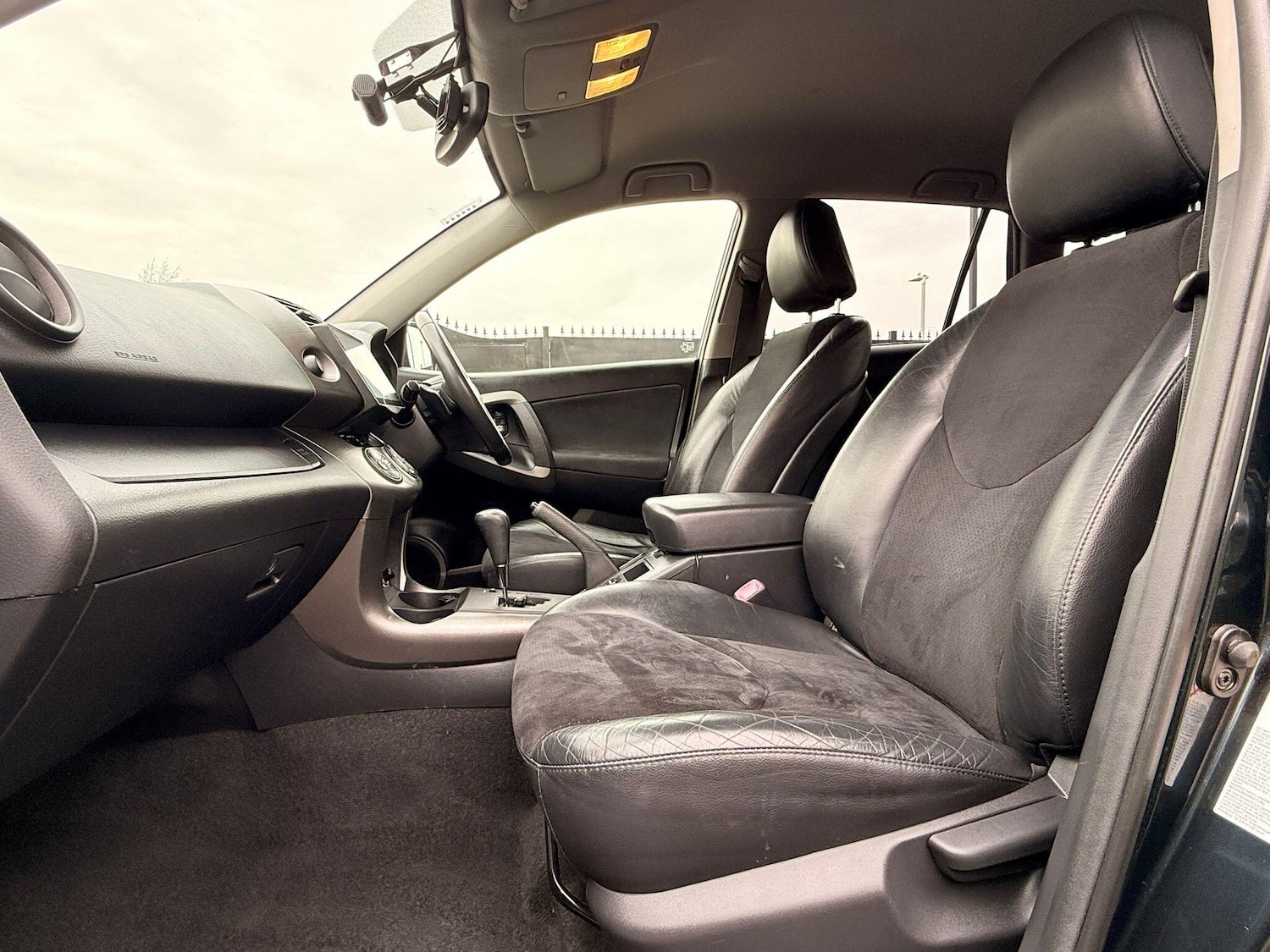 Used Toyota RAV4 2011 for sale - 78205018: Photo 49