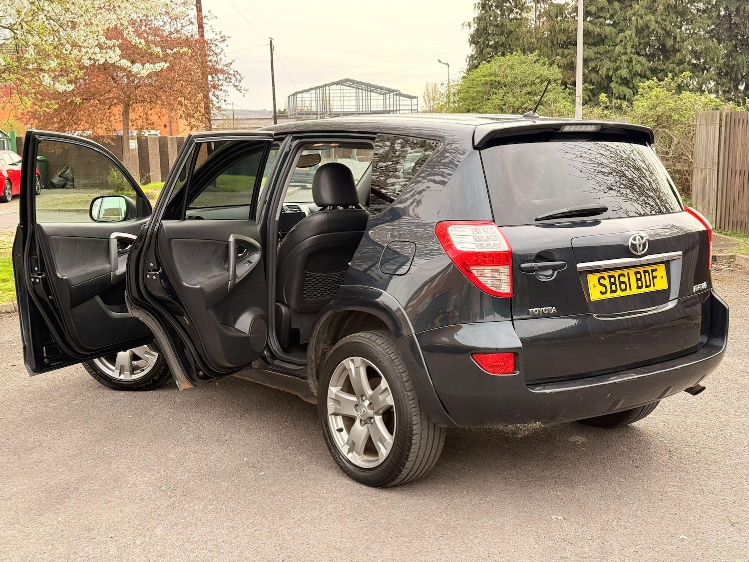 Used Toyota RAV4 2011 for sale - 78205018: Photo 8