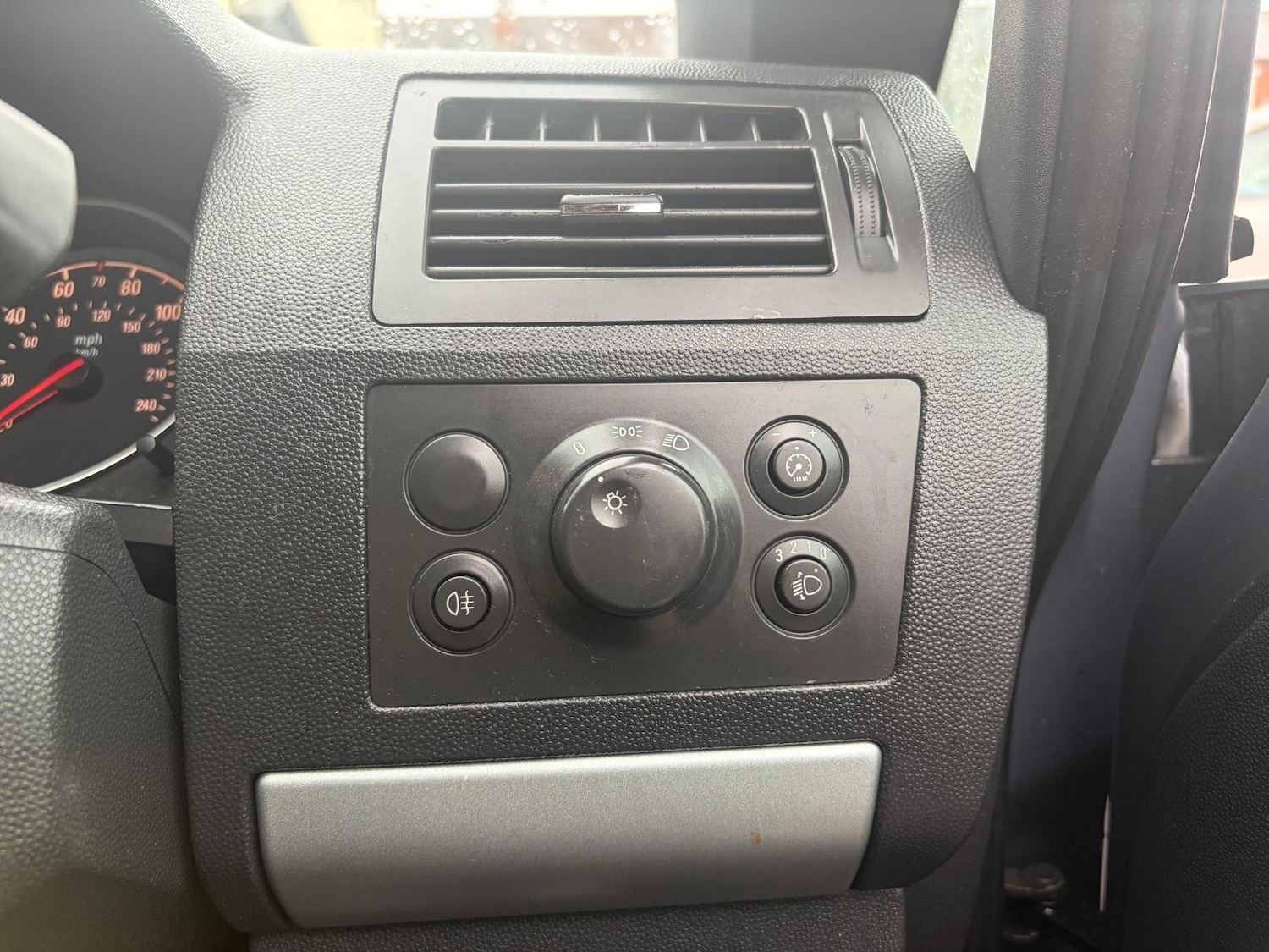 Used Vauxhall Zafira 2009 for sale - 77386658: Photo 34