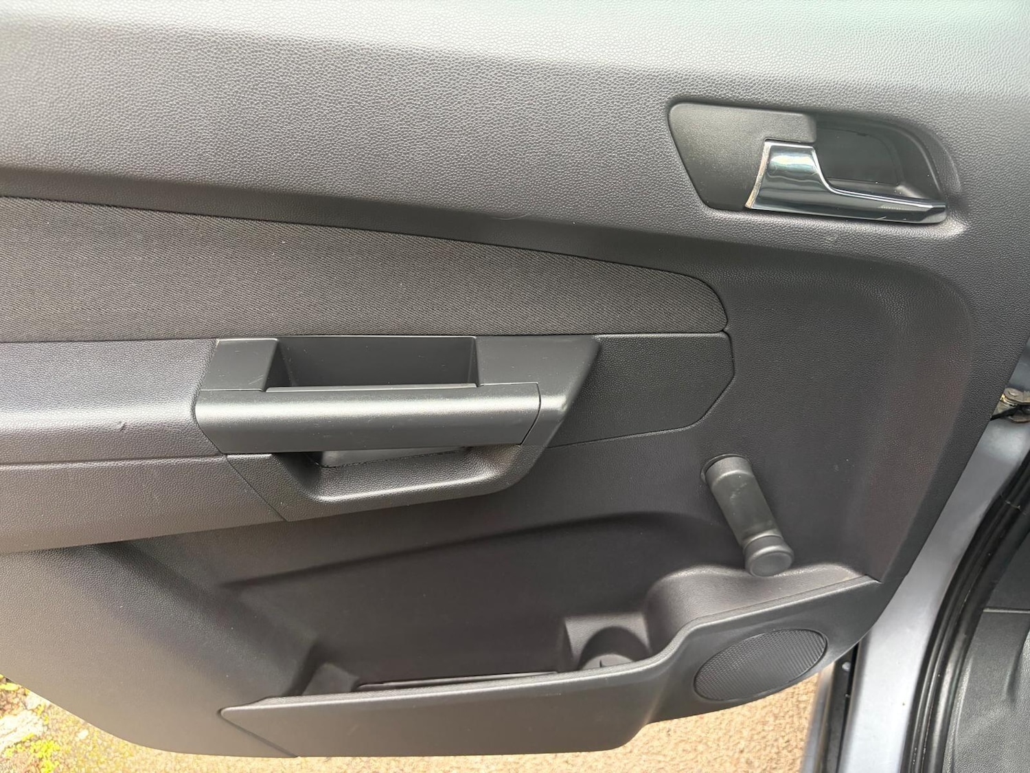 Used Vauxhall Zafira 2009 for sale - 77386658: Photo 40