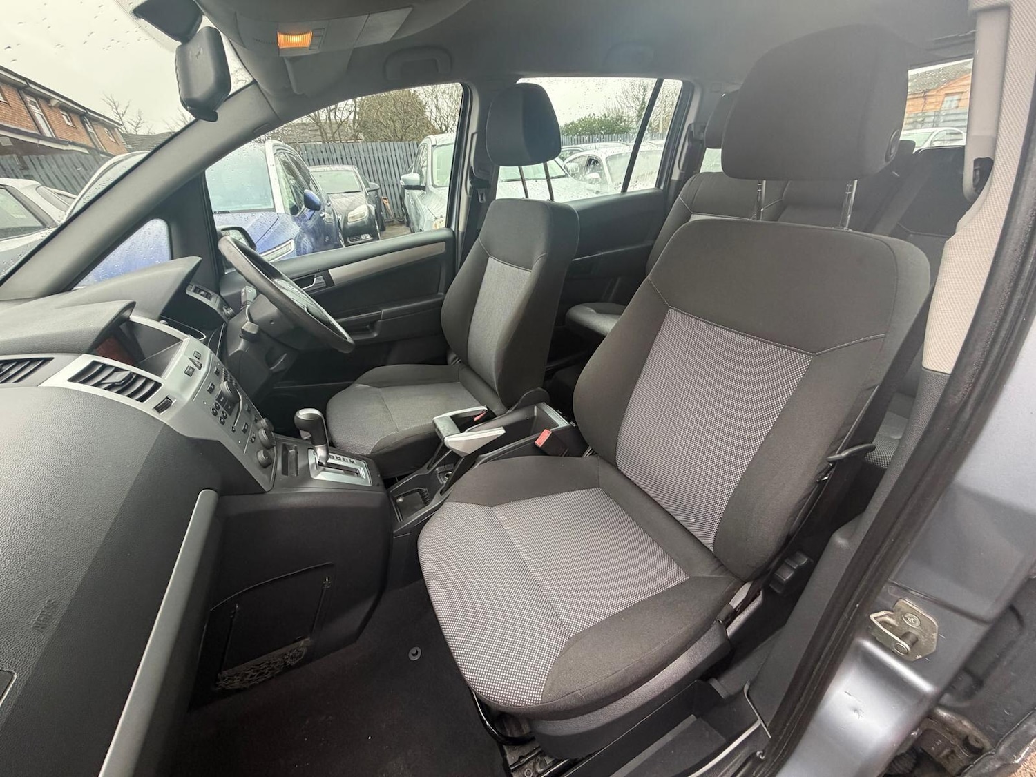 Used Vauxhall Zafira 2009 for sale - 77386658: Photo 50