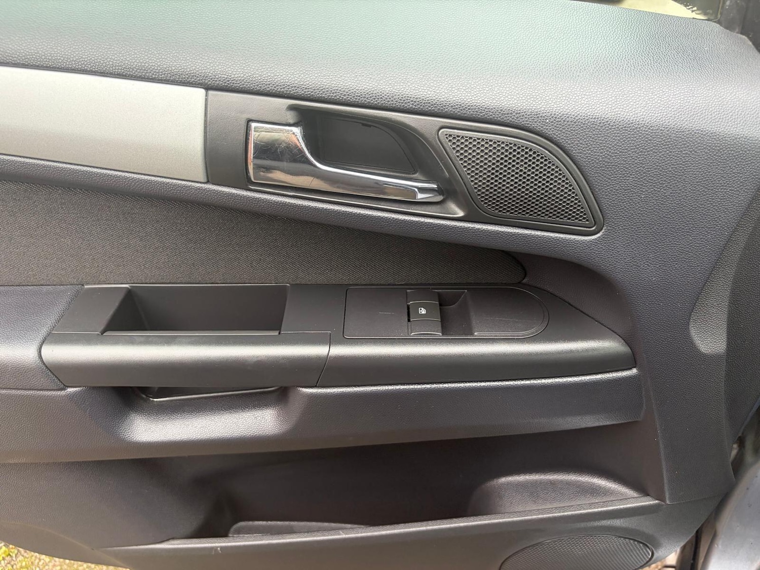 Used Vauxhall Zafira 2009 for sale - 77386658: Photo 51